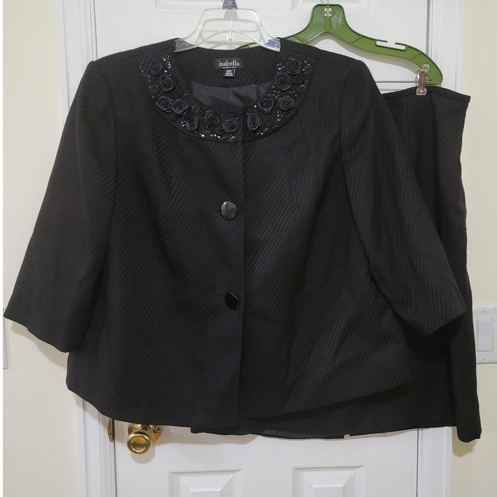 Isabella Womens Black Skirt Suit 2 Piece Set Rosette Sequin Trim Size 18W